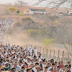 Caminhar com a Mãe Terra, as Águas e o Coração