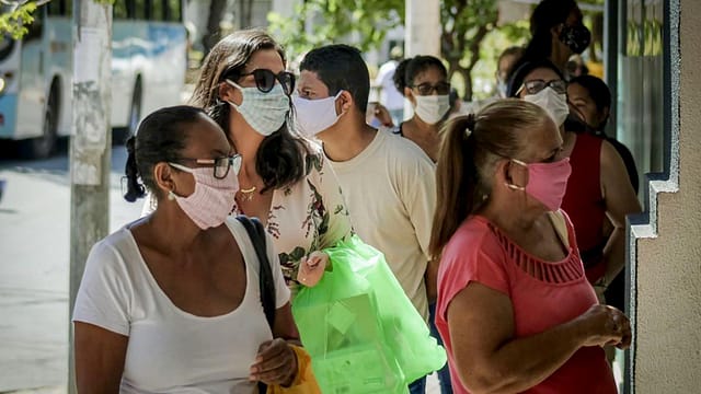 A grave crise econômica-social em que vivemos e a mudança tem rosto (ou identidade) de Mulher!